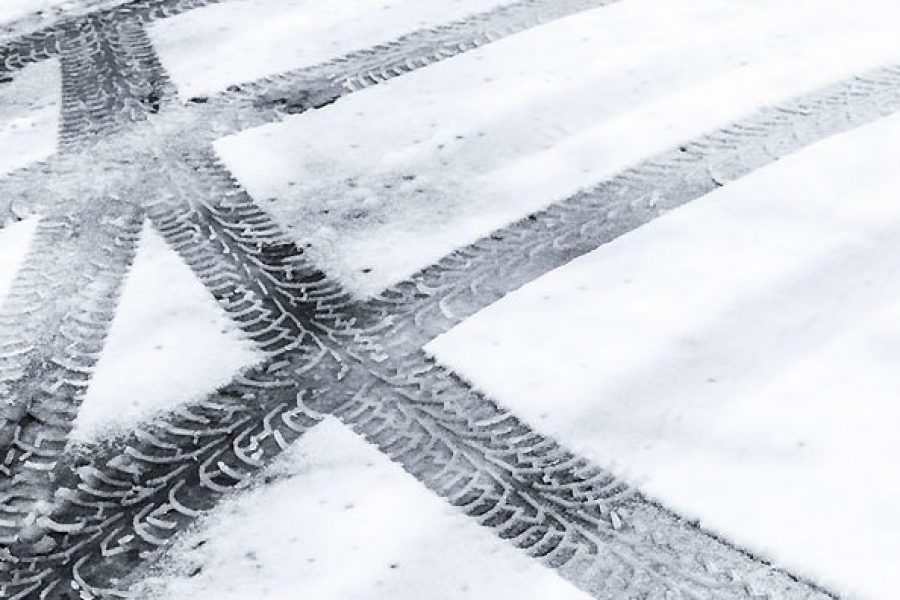 Tips For Driving a Hired Van on Icy Roads