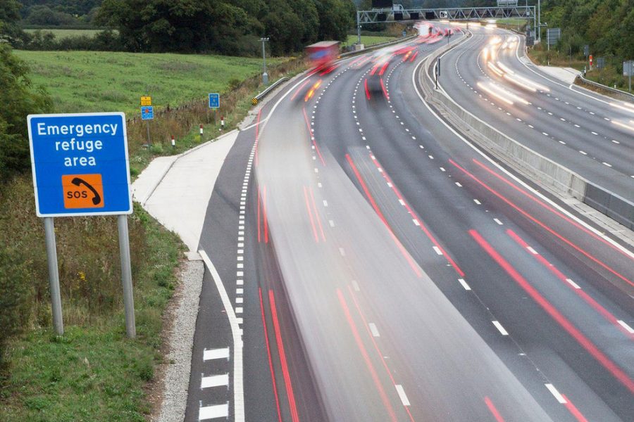 What To Do if You Break Down in a Hire Van on the Motorway