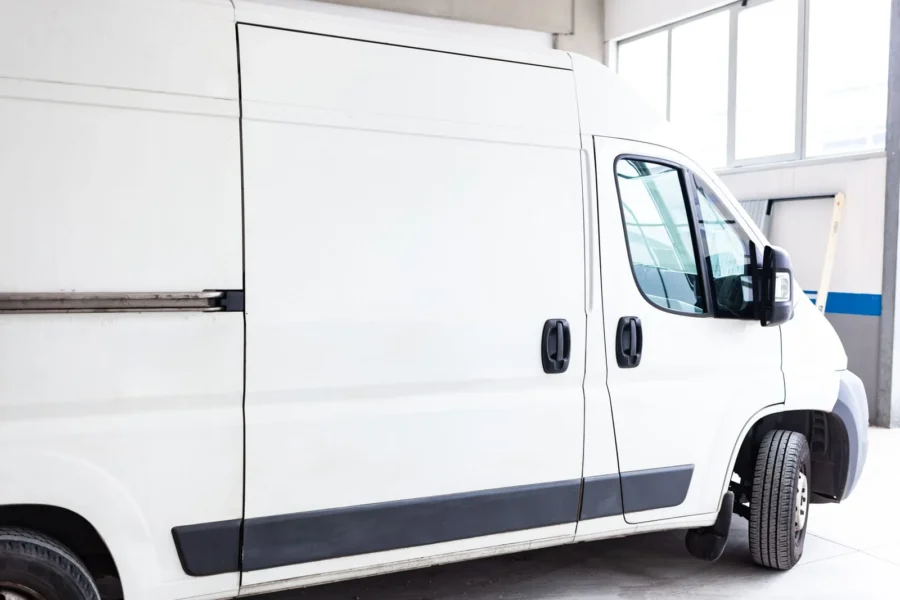 Long Term Van Hire Warrington – Flexible Business Van Hire Solutions